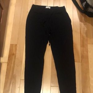 LOU AND GRAY navy sweats!